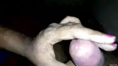Indian Handjob with Twisting for Hot Season and Cold Season Cum