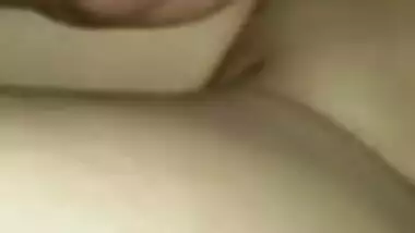 Indian sweet girl’s clean pussy recorded on Cam with whispering