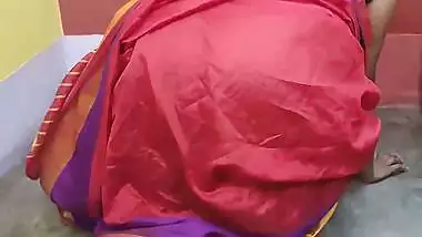 Patna lady shows her big boobs and desi pussy in MMS