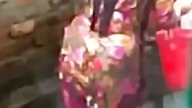 Neighbor girl bathing1