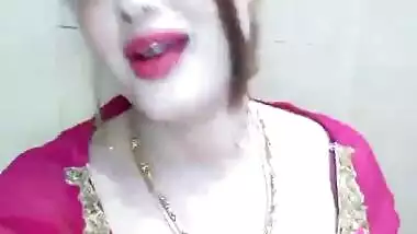 Rubeena khan cleveage show
