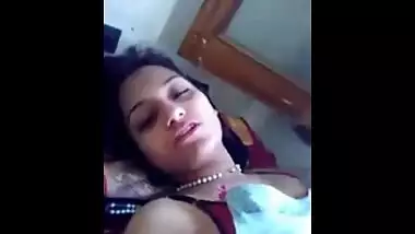Hot Bangalore Christian Babe Masturbates For Lover