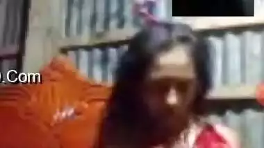 Today Exclusive- Cute Bangla Girl Showing Her Boobs