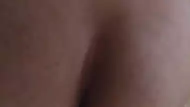 Indian newly married wife big ass fingering