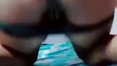 Desi Girl Showing Her Nude Body And Masturbating Part 1