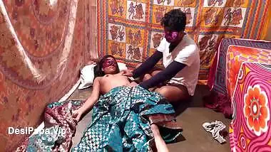 Horny Hot Desi Bhabhi Has Hardcore Sex At Midnight Please Cum Inside My Indian Pussy