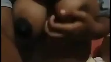 Desi village bhabi show her big boob selfie video