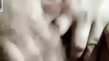 Desi aunty undresses home in XXX video to expose her trimmed pussy