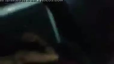 Indian girl sex inside car with her bf MMS episode