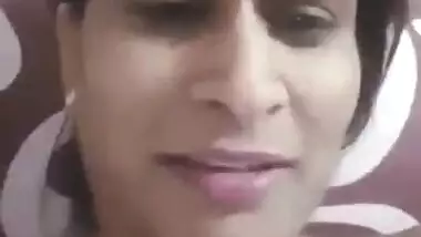 Indian GF nude MMS video to stimulate your sex nerves