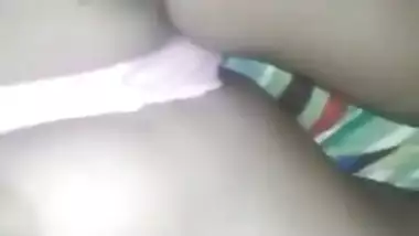 Tamil Hot babe sucking dick tasty