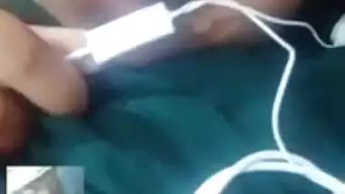 Beautiful Sexy Married Bhabi Showing Her Bigboobies And Pussy On VideoCall