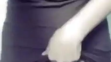 Hot Tamil girl showing off her boobs in camera