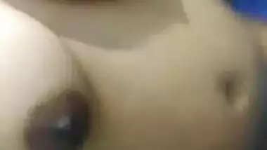 Desi aunty selfie video show big boob and pussy