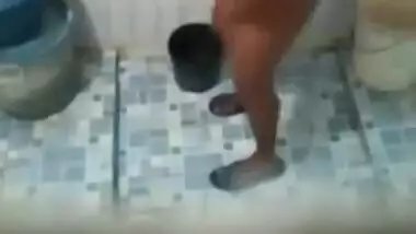 South Indian Girl Hidden Cam Bath