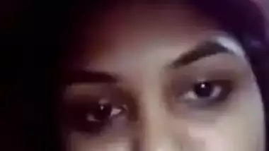 Beautiful Cute Horny Girl Showing And Hard Pussy Fingering
