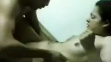 Indian sextape of a delicious lovers banging on the bed 