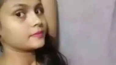 Aunty show boobs and pussy