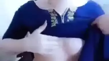 Paki Shemale Boob Show Dnce