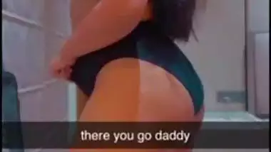 NRI babe topless video viral free sexy Indians