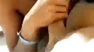 Nude indian model rheya sucking long penis