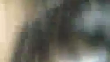 New desi MMS video of horny Desi Bhabhi sucking dick