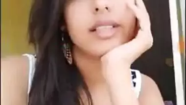 Cutipie Bhabi Morning Live, Sweet Cleavage