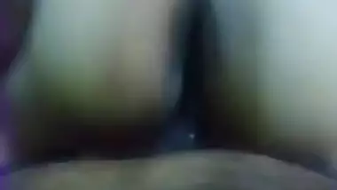 Tamil Andhra housewife with huge round butt...