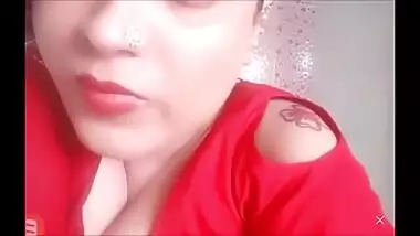 Desi aunty video chat with lover