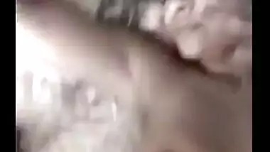 NRI house wife fucked hardcore and cum splashing