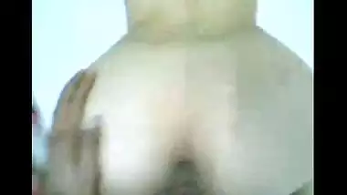 Bhabhi spreading