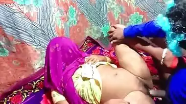 Didi gets gift of thick cocks on Rakshabandhan porn in Hindi