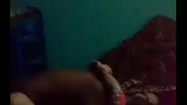 Desi bhabhi enjoys early morning sex with her concupiscent husband