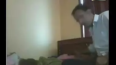Qatar house maid giving hot blowjob to owner MMS scandals