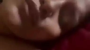 Young 19-year-old college girl gets fuck in Tamil porn
