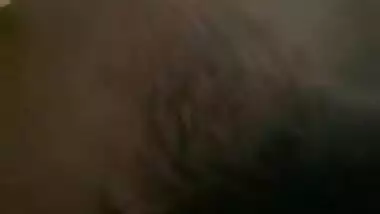 Cute Desi Girl Showing Boobs and Pussy