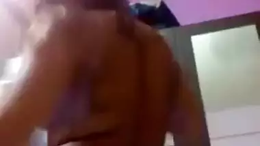 Deshi bangla Cute Wife Asking Uwant to Suck