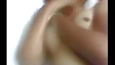 Desi bhabhi Indian xxx video with neighbor guy