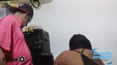 Trailer : Brazilian Gang Bang com a Bela India Prime bunda grande e gostosa e tatuada. Bela India Prime ( Vídeo completo no xvideos red )