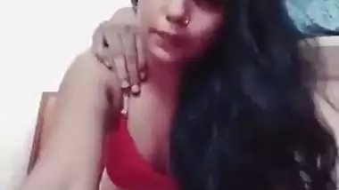 Cheating wife enjoys her lover’s dick deep in her cunt