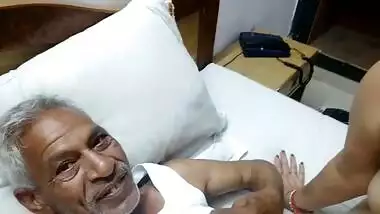 Naughty mature Indian couple latest MMS video