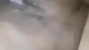 Bengali sex tease of a virgin girl viral clip
