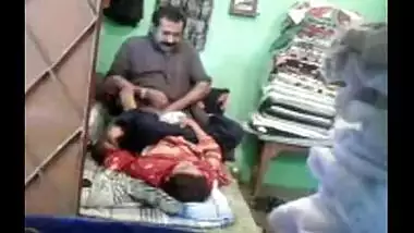 Free sex scandal mms of bhabhi fucked by hubby’s friend on cam