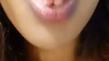 Red bra girl Indian fingering juicy wet pussy