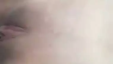 Desi village bhabi tight pussy fucking