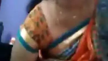 Malayali aunty showing yoni – Solo nude MMS