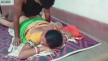 CheatingIndian housewife sucking her boyfriend cock 69 position before fucking